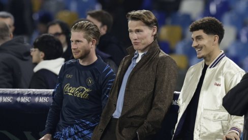 АКО ЈЕ МАРАДОНА БИО БОГ, ОНДА ЈЕ ОН ИСУС! Син Дијега Арманда о новом свецу Напуља