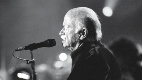 PREMINUO LEGENDARNI ĐINO PAOLI: Ostaće upamćen po neverovatnom glasu koji je oblikovao italijansku muziku