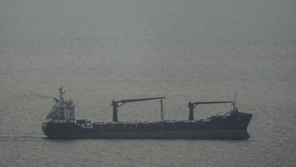 АМЕРИЧКИ САВЕЗНИК ПОСТИГАО ДОГОВОР СА ИРАНОМ: Безбедан пролаз бродова кроз Ормуски мореуз