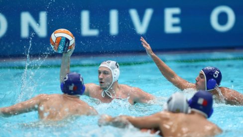 БЕОГРАДСКИ СКАНДАЛ ВЕКА! Док је Србија славила ватерполо, поједини репрезентативци се кладилои на сопствене поразе