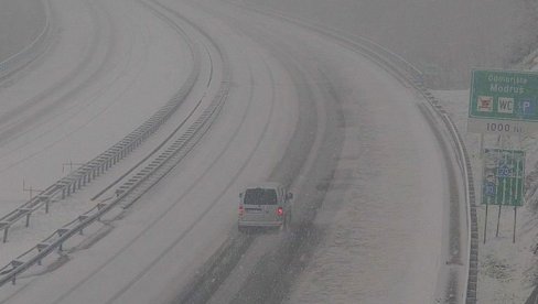 ЗАТРПАН АУТО-ПУТ: Хрвати јутрос у чуду, добили и важне поруке упозорења (ФОТО)