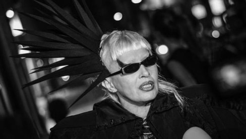 ДВЕ ГОДИНЕ ОД СМРТИ СЛАЂАНЕ МИЛОШЕВИЋ: Лик и дело уметнице која је живела по сопственим правилима још увек живе