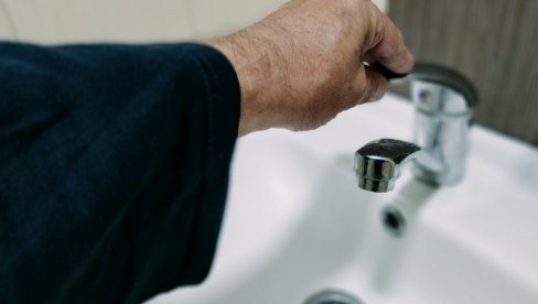 ДЕО КАЋА У ПЕТАК БЕЗ ВОДЕ : Радови на водоводној мрежи