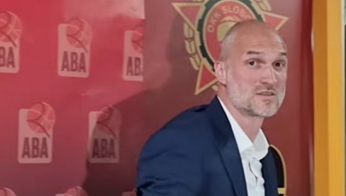 ОВО ЈЕ БЕЗОБРАЗНО, ТОТАЛНЕ ГЛУПОСТИ Марко Симоновић доживео велику непријатност у Тузли (ВИДЕО)