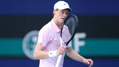 СИНЕР МЕЉЕ И НЕ СТАЈЕ: Победа га дели од Федереровог достигнућа (ВИДЕО)