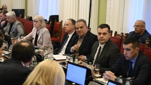 BLAM! Đokić izjavljuje saučešće tek kad ga je ministar upitao da li je to uradio -A juče bančio po proslavama (VIDEO)