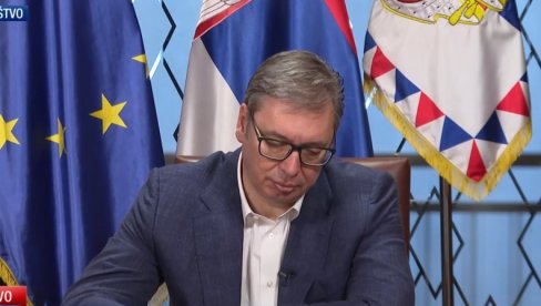 БИЛО ИМ ЈЕ ПОТРЕБНО ЈЕДНО 12 САТИ ДА ОПРАВДАЈУ ЗЛОЧИН КОЈИ СЕ ДОГОДИО НА ФИЛОЗОФСКОМ ФАКУЛТЕТУ Вучић: Морате боље да размишљате