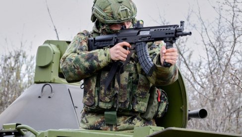 ПОГЛЕДАЈТЕ – СРПСКИ ИЗВИЂАЧИ У АКЦИЈИ: Борбена обука Оклопно-извиђачког батаљона КоВ