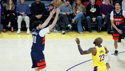 KRALJ TRIPL-DABLOM ZADIVIO SRBINA! DŽejms može i bez Luke! Ne pomažu ni Tristanove magije!