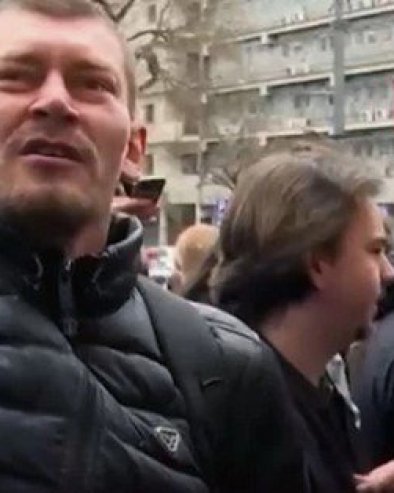 ДА ЛИ СТЕ НОРМАЛНИ? Тужитељка пустила манијака који је узвикивао Смрт Вучићу и Смрт Јеврејима