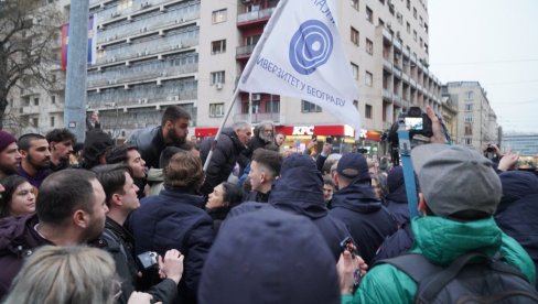 БЛОКАДЕРИ ПОЧИНИЛИ ОБРАЗОВНИ ГЕНОЦИД У СРБИЈИ! Вучић: Током прошле блокадерске године имали смо 11.000 дипломаца мање