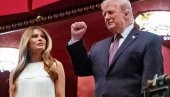 МЕЛАНИЈА ТРАМП У ХАЉИНИ КАКВЕ СУ СЕ НОСИЛЕ ПРЕ 100 ГОДИНА: Прва дама Америке не греши ни када ризикује (ФОТО)