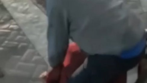 OSUĐEN BLOKADER IZ INĐIJE ZBOG NANOŠENJA TEŠKIH TELESNIH POVREDA: Evo ko je siledžija, jeziv snimak (VIDEO)