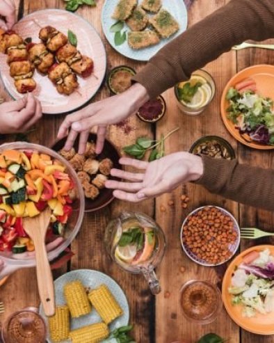 КОЈЕ ЈЕ НАЈБОЉЕ ВРЕМЕ ЗА ВЕЧЕРУ? Ово је став нутрициониста