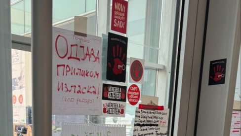 НАЛЕПНИЦЕ И ЦРНА ЛИСТА: Блокадери таргетирају и застрашују студенте (ФОТО)