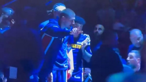 ТОТАЛНО ПОМРАЧЕЊЕ УМА! Николу Јокића никада нисмо видели оваквог, саиграчи се заледили од страха (ВИДЕО)