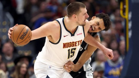 TRESE SE AMERIKA! NBA LEGENDE U KLINČU ZBOG SRBINA: Pale im vilice zbog onoga što Jokić radi, ovo istorija ne pamti!