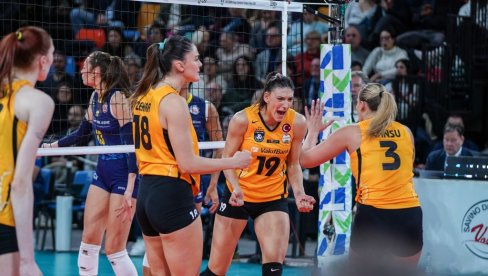 JUČE SMO PROŠLI! Evo današnjih predloga za ljubitelje odbojke!