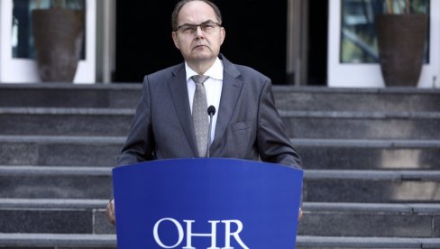 ŠMIT ODLAZI, ZVANIČNO! Oglasio se OHR, evo do kada će lažni visoki predstavnik biti u BiH