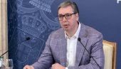 ВУЧИЋ О СКИДАЊУ БИЛБОРДА: Тај трик је суштина свега - да ме представе као нечовека