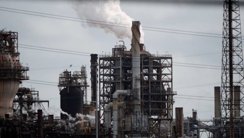 Nafta Brent poskupela: Evropski indeksi u padu