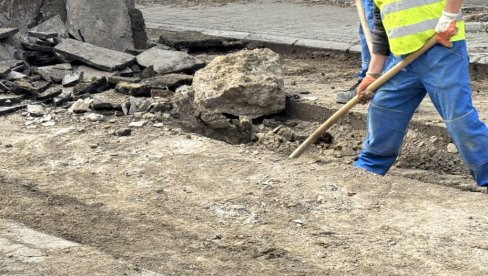 RADOVI U TAKOVSKOJ DO 30. APRILA: Ukida se i drugo autobusko stajalište