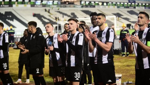 PRENOS, ČUKARIČKI - PARTIZAN: Gol visi u vazduhu
