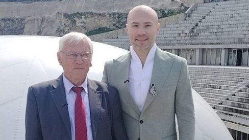 НЕМА ДРУШТВЕНЕ МРЕЖЕ, А ЗАПАЛИО ИНТЕРНЕТ: Миланче Радосављевић добио подршку највећих звезда (ФОТО)