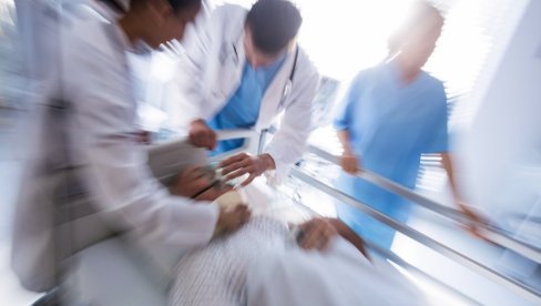 DRAMA KOD BLACA: Muškarac slučajno popio sredstvo za čišćenje pa počeo da se guši