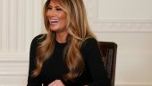 ТИХИ РАТ МЕЛАНИЈЕ ТРАМП И АНЕ ВИНТУР: Најславнија уредница пецнула прву даму Америке, сви су у чуду због једне ствари (ФОТО)