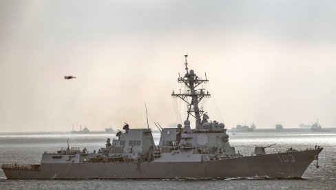 БИТКА КОД ЗМИЈСКОГ ОСТРВА, ГОРИ МОРЕ: Руси потапају украјинске немани, Москва показује ко влада таласима