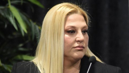 ODNOSI SU NAM LAŽNI Nataša surovo o roditeljima: Sinu su dali nasledstvo, nek im on nosi prezime - ja neću!