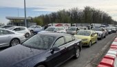 Колапс на граници са Србијом: Камиони стоје по 4 сата