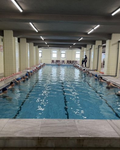 ПЛИВАЊЕМ ДО ЗДРАВЉА: Бесплатна хидрокинези терапија до 31. маја