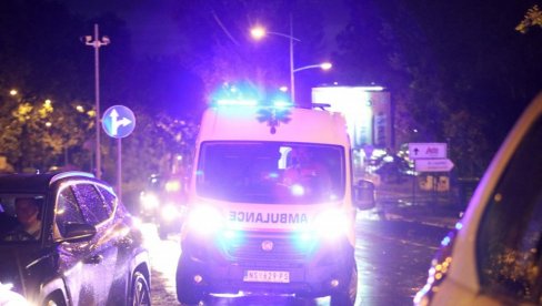 САОБРАЋАЈНА НЕСРЕЋА НА БЕЖАНИЈСКОЈ КОСИ: Једна особа након удеса превезена у КБЦ