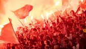 ГРОБАРИ И ДЕЛИЈЕ ПОДБАЦИЛИ: Ево ко влада Екс-Ју трибинама