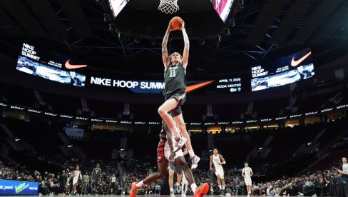 ГДЕ ЈЕ ОВАЈ МУРИНЕН БИО У ПАРТИЗАНУ?  Финац одушевио Америку, сви причају о њему (ВИДЕО)