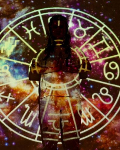 ДАН ЗА ПОРОДИЦУ И ЗАРАДУ ПРЕКО НЕКРЕТНИНА Астро савет за понедељак, 13. април: Ових 6 знакова су под утицајима планета акције, маште и новца