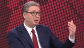 Biramo dijalog, pružamo ruku svima Vučić: Srbija zna svoju snagu i stoji uz svoj narod (Video)