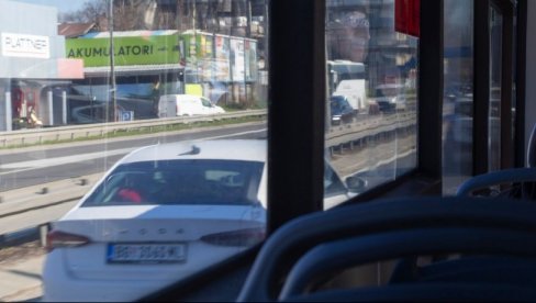 (ISPRAVKA) Snimak uriniranja u autobusu nije nastao u Srbiji, već u Belorusiji