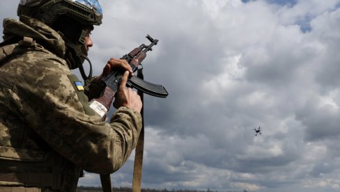 ДА ЛИ ЈЕ ПЛАН ПРОПАО? НАТО још није покренуо трансфер америчког оружја Украјини