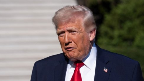 Трамп тражи од конгреса: ФИСА 702 кључан за војску и националну безбедност САД