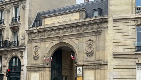 Dvojezična Luča mikokozma: Književne večeri na Sorboni posvećene Petru Petroviću NJegošu i Radomiru Uljareviću