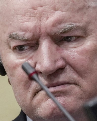 РАТКУ МЛАДИЋУ УНУКА И СИН ДОЛАЗЕ У ПОСЕТУ Дарко: Са оцем сам се последњи пут чуо у петак