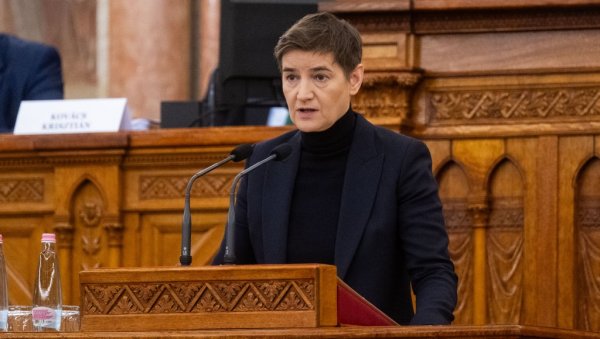 Опозиција тражи расправу, па се буни кад дође на дневни ред: Ана Брнабић о одсуству посланика са седнице