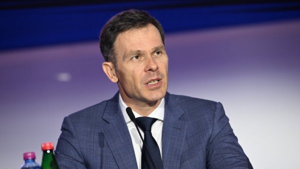 Први дан преко океана и већ му недостајем: Синиша Мали одговорио Душану Никезића