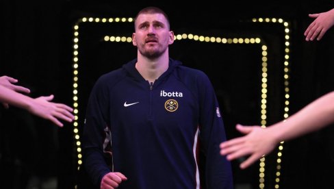 Sramni udarci Amera na Nikolu! Jokić ovo nije zaslužio: Poražen je bez zadatog udarca