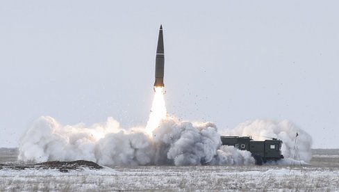 RUSIJA SE RAZBESNELA: Ako Kijev pokvari Paradu pobede – raketni apokalipsa!