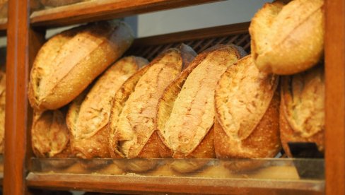 Бели хлеб је нездрав? Ево шта се дешава у организму ако га једете сваки дан