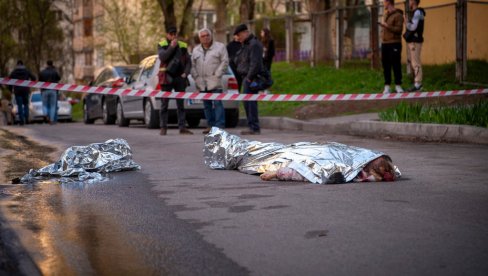 Невиђен шок, срамота и кривица: Два полицајца побегла са места масакра у Кијеву након првих пуцњева (ФОТО)